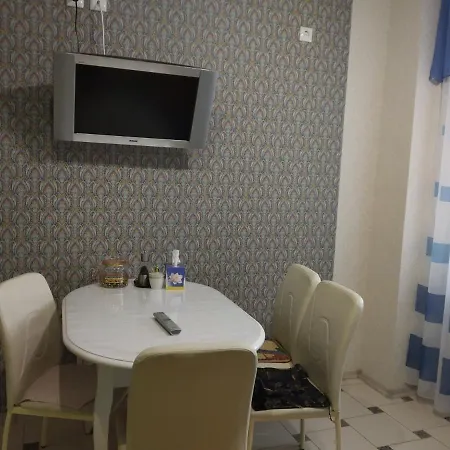 Lejlighed Комната В Квартире С Хозяйкой Odessa